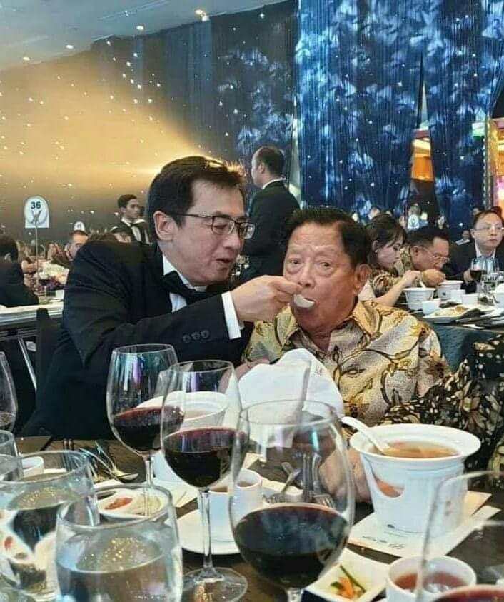 Suksesmu, Karena Orang Tuamu, Jangan Melupakannya ~ ARITA MARKETING