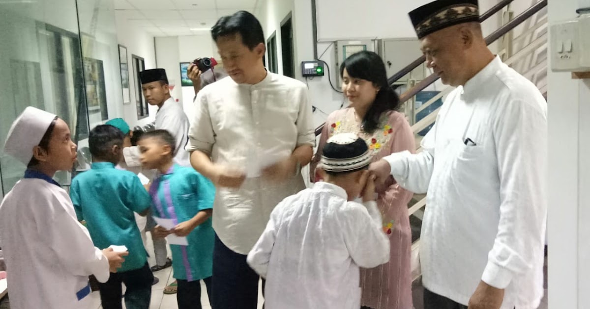 PONDOK YATIM dan DHUAFA ASSAULIA My Slideshow