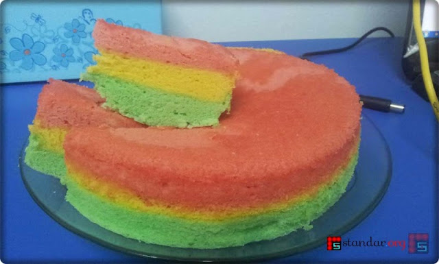 Rainbow Cake Perdana Buatan Istri-2