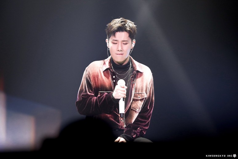 개찰떡 컨셉 만난 김성규 | 인스티즈