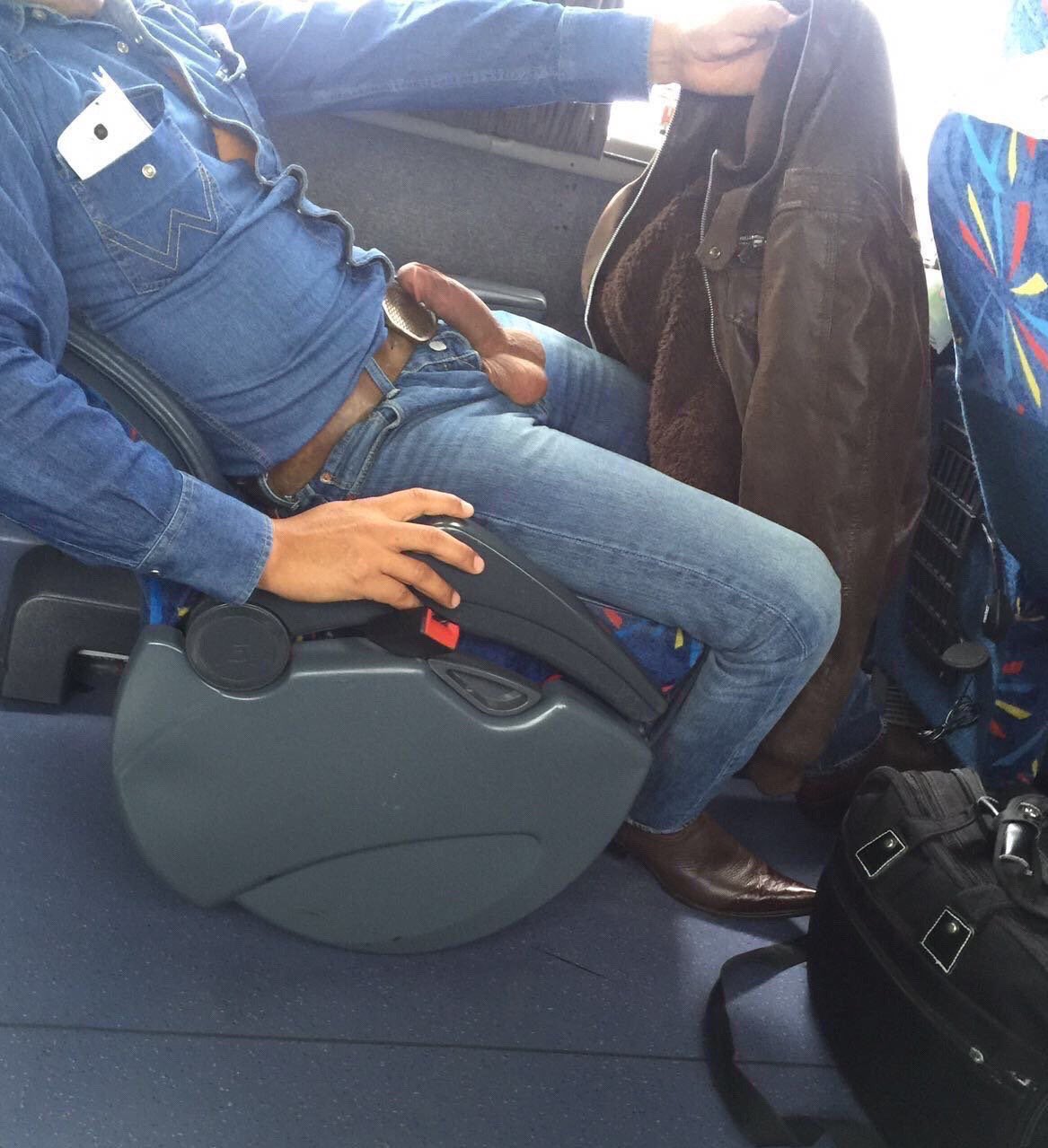 penes en un bus