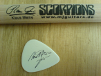 Scorpions, 9 iunie 2011, bat, pana