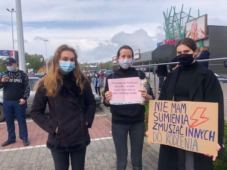 Mielec płaci za to, że prezydent poparł protest kobiet?