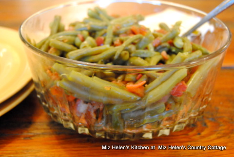 Fresh Green Beans With Apple Dressing at Miz Helen's Country Cottage