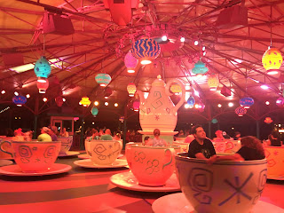 Mad Tea Party Fantasyland Magic Kingdom Disney World
