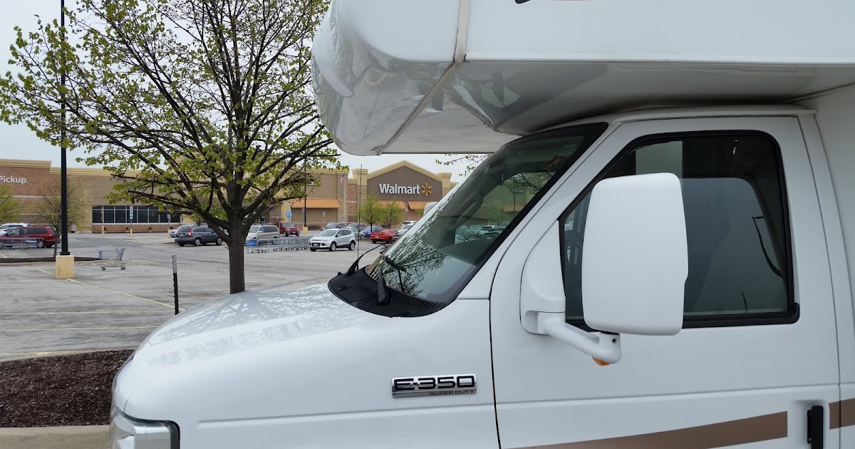 The Stray Czech: Our RV Adventure Day 1: And they're off, way off; or ...