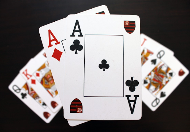 Play Rummy card game online 
