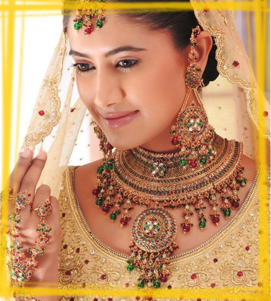 For Girls beautiful wallpapers jewellery wallaper brides jewellery