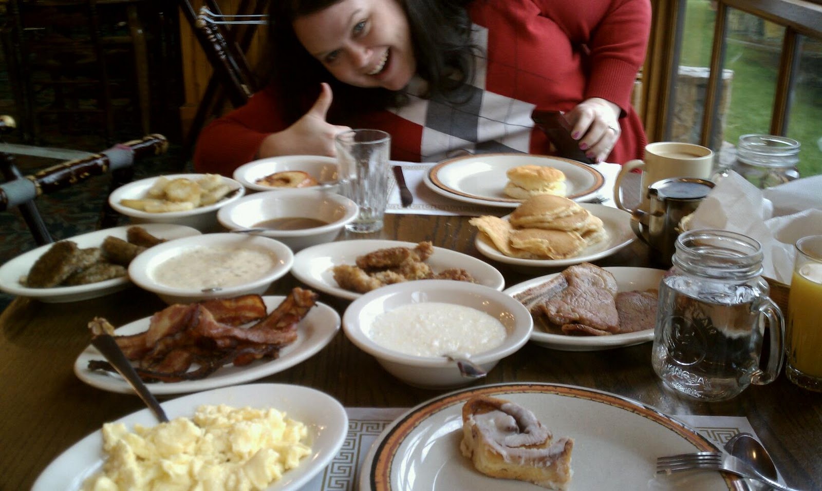 Jackie Likes to Eat The Dillard House