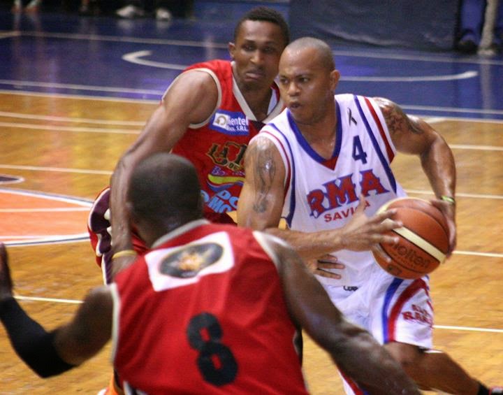 SAVICA VENCE A QUISQUEYA 86-80.