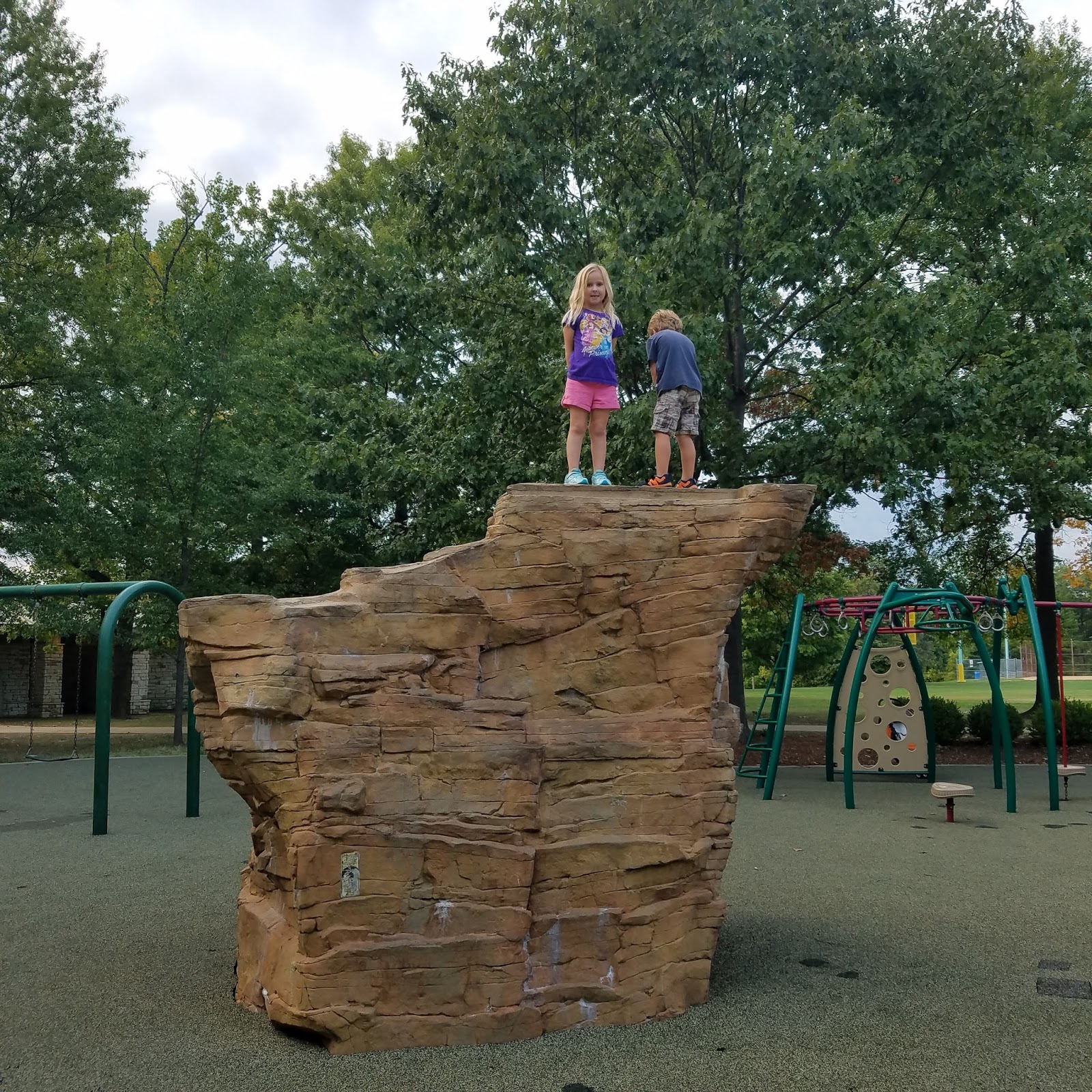 Play St. Louis Kirkwood City Park, Kirkwood