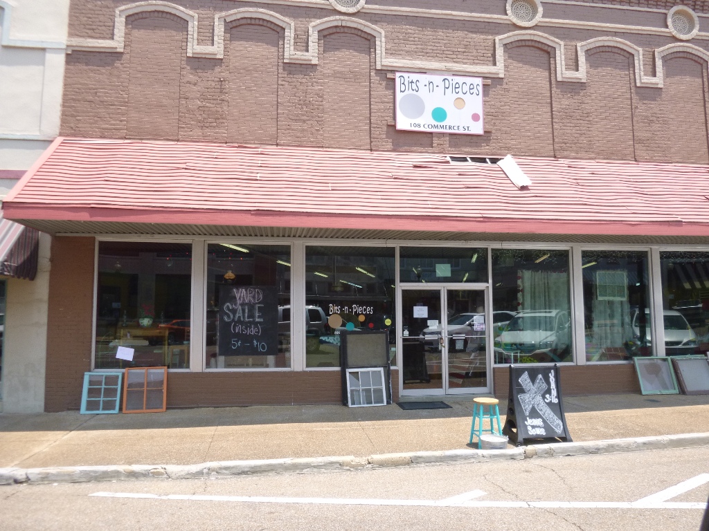 Pat and Dawn Mission Blog 2012 A photo tour of dowtown West Point, MS