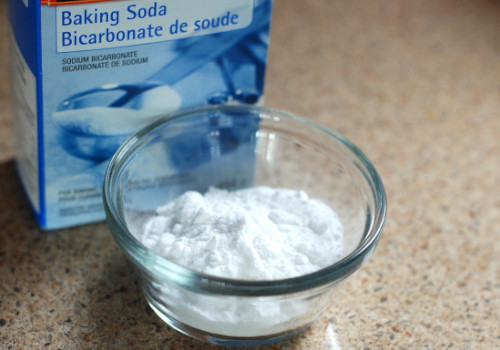 Baking soda Remove Plaque from Teeth 