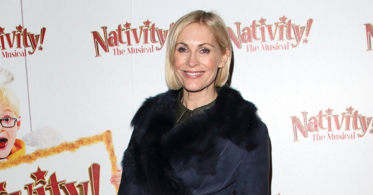 Jenni Falconer Clicks at Nativity! The Musical Press Night Performance