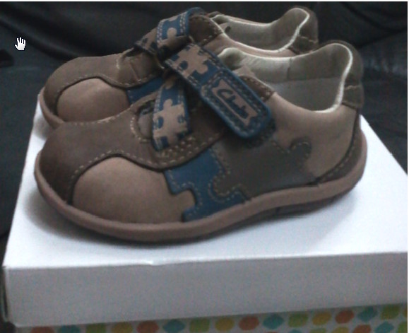KC DREAM: CLARKS FIRST SHOES