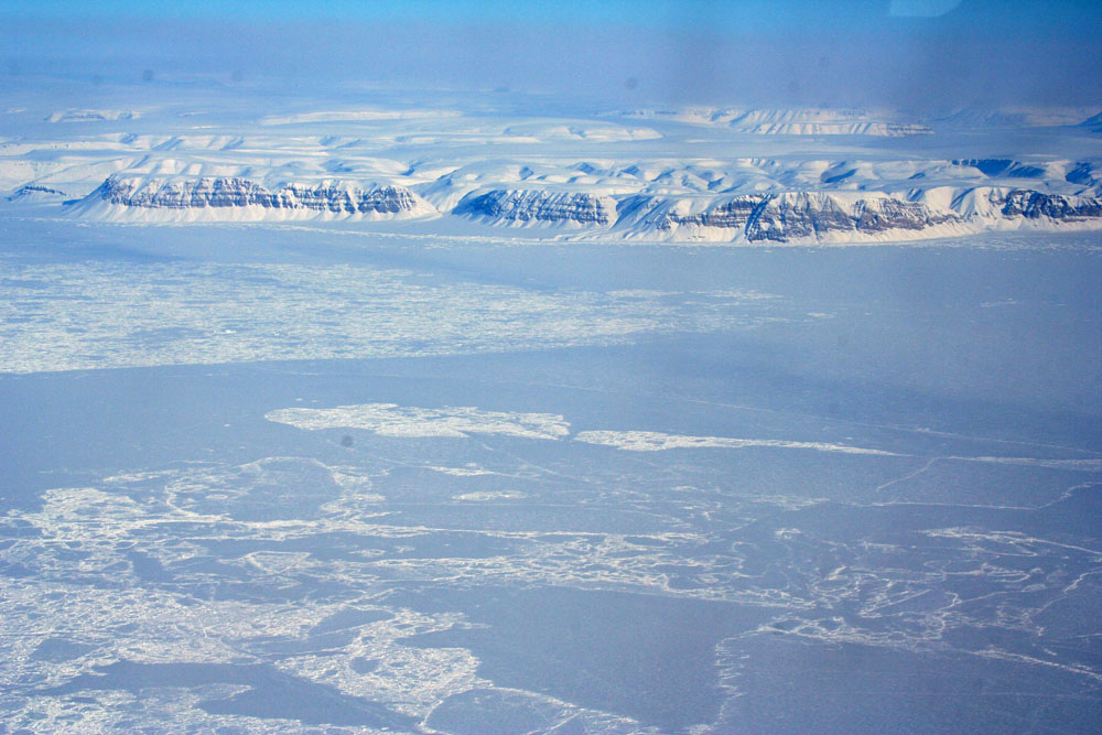 No Fixed Address Flight from Resolute to Grise Fiord