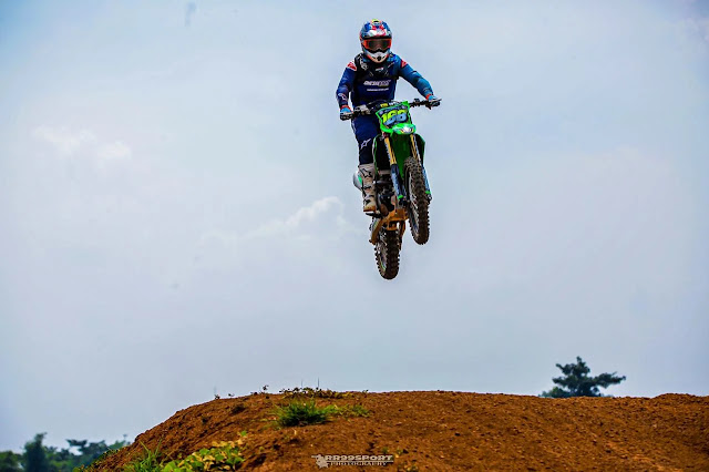 Mevans Sanggramawijaya crosser Onesixeight Motocross Team