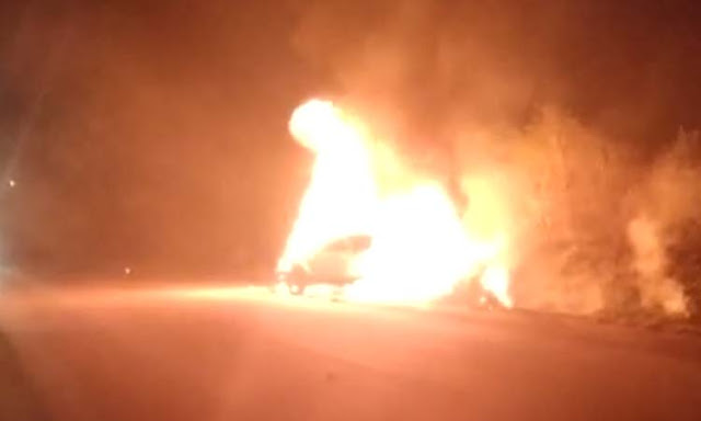 Veículos pegam fogo após colisão e deixam feridos próximo ao Junco, em Jacobina