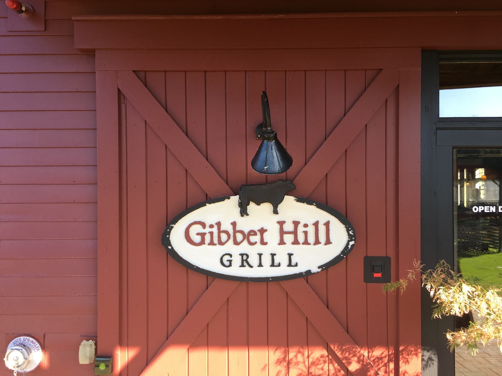 DesignsandEvents An Intimate Wedding at Gibbet Hill Grill
