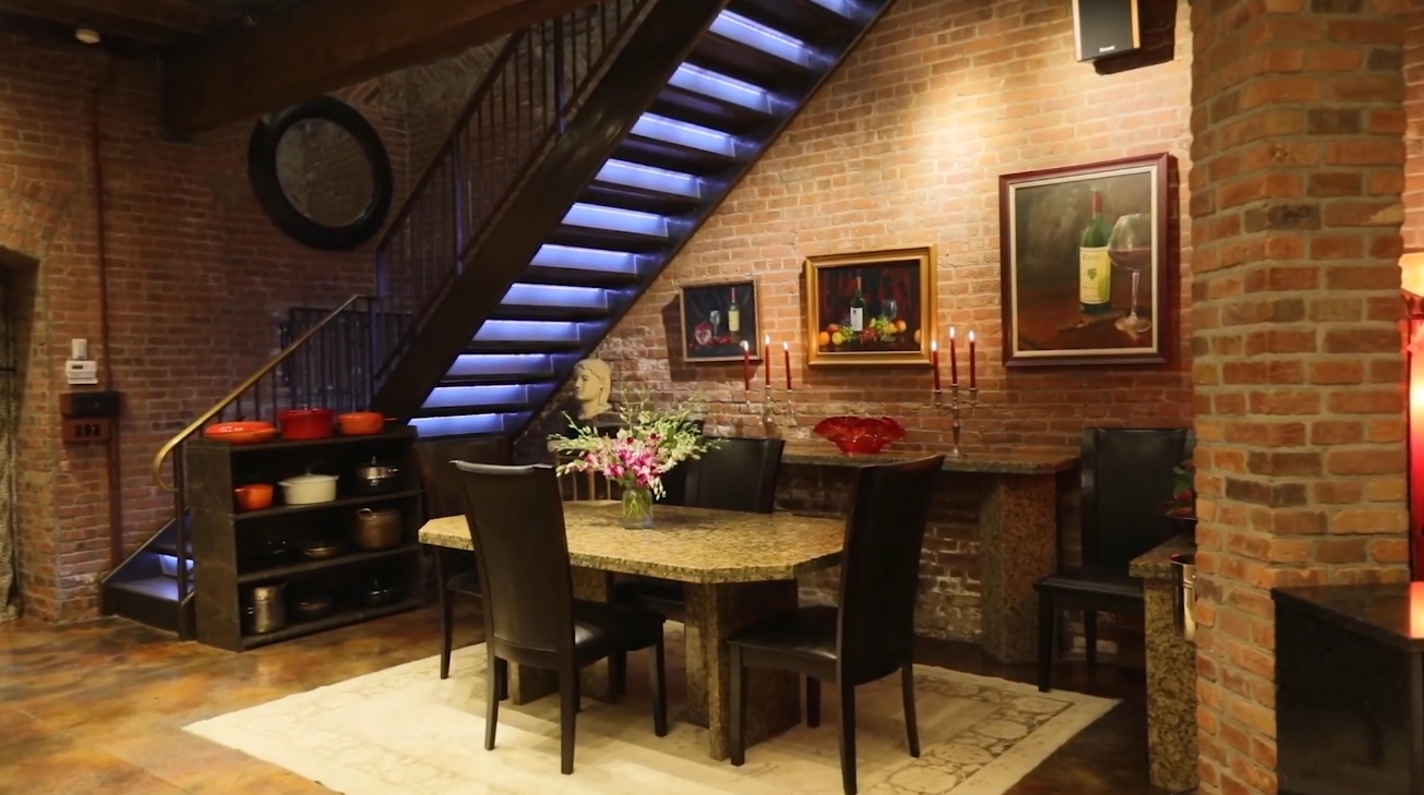 Interior Design Tour vs. Amazing Jersey City Home Loft Redone to the Highest Quality