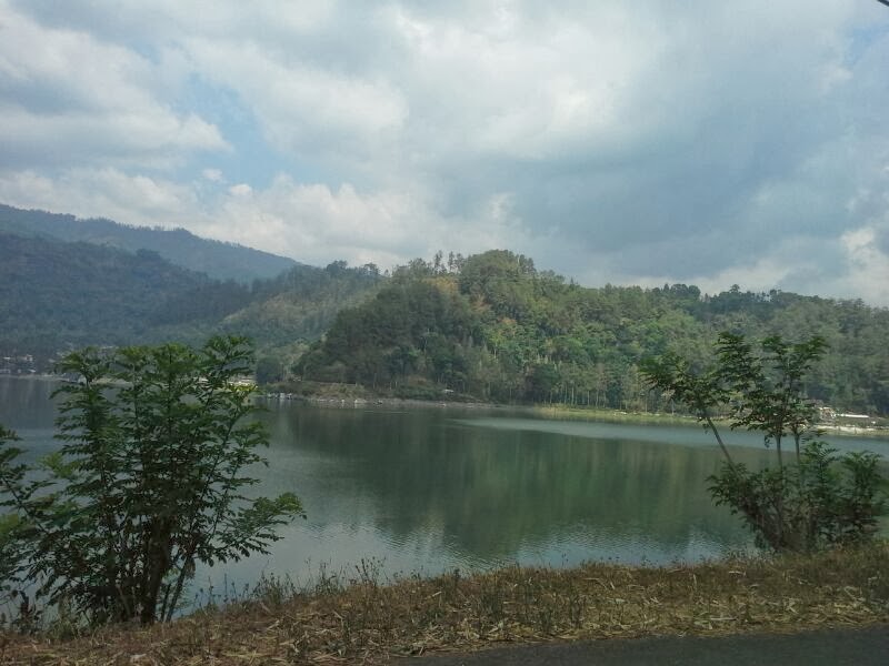 Coretan Virgo85: Telaga Ngebel dan eksotisnya