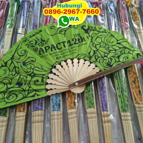 souvenir kipas rotan 52837