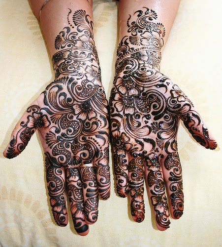 Mehndi Designs: Beautiful Arabic Mehndi Designs For Hands