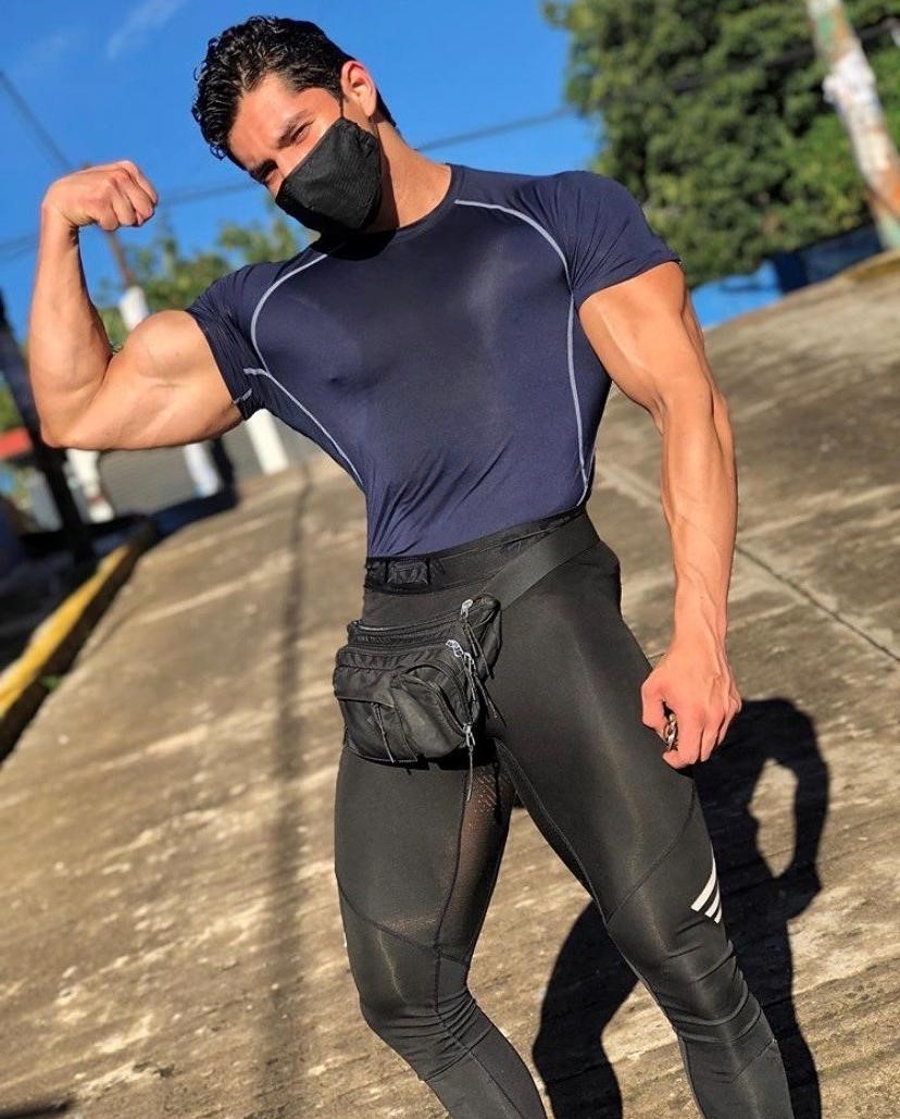 sexy-muscular-dude-huge-biceps-flex-face-mask-hunk