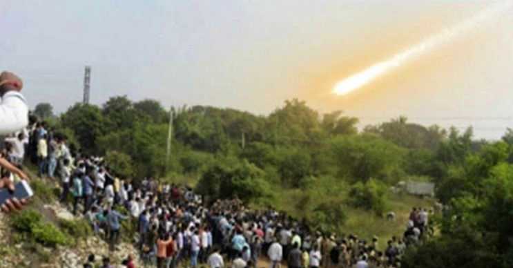 Yapılan incelemelere göre her 180 senede bir, en az bir kişi Meteoritler tarafından hedef olmaktadır.