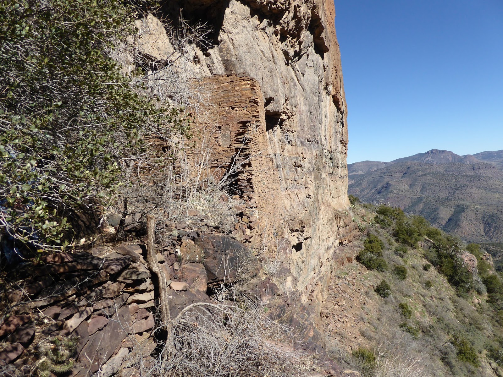 Travels of The Mercury Devil's Chasm Fortress, Arizona