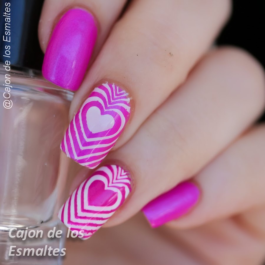 Uñas con corazones