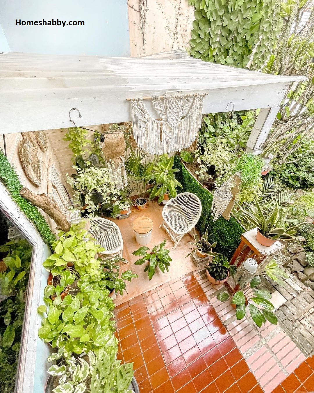 7 Desain Taman Rumah Minimalis Type 36. Hunian Kecil Bisa Terasa Sejuk