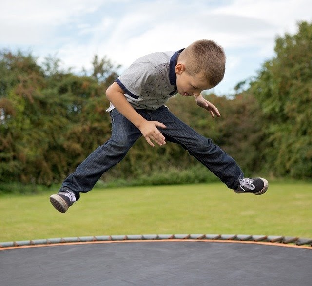 6 Health Benefits of Trampoline Exercise