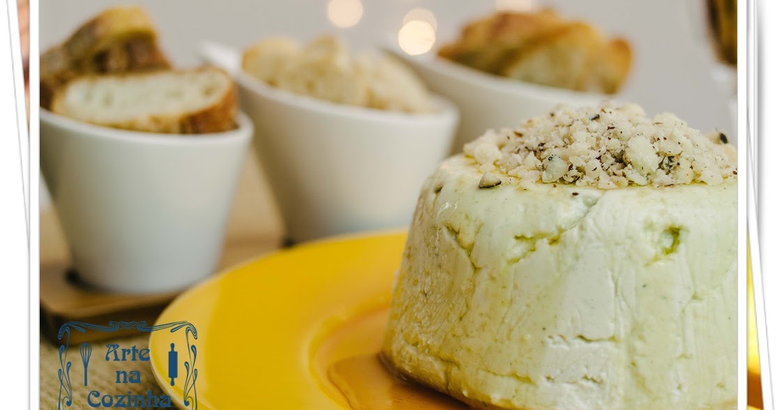 Arte na Cozinha Terrine de queijos com castanha e mel