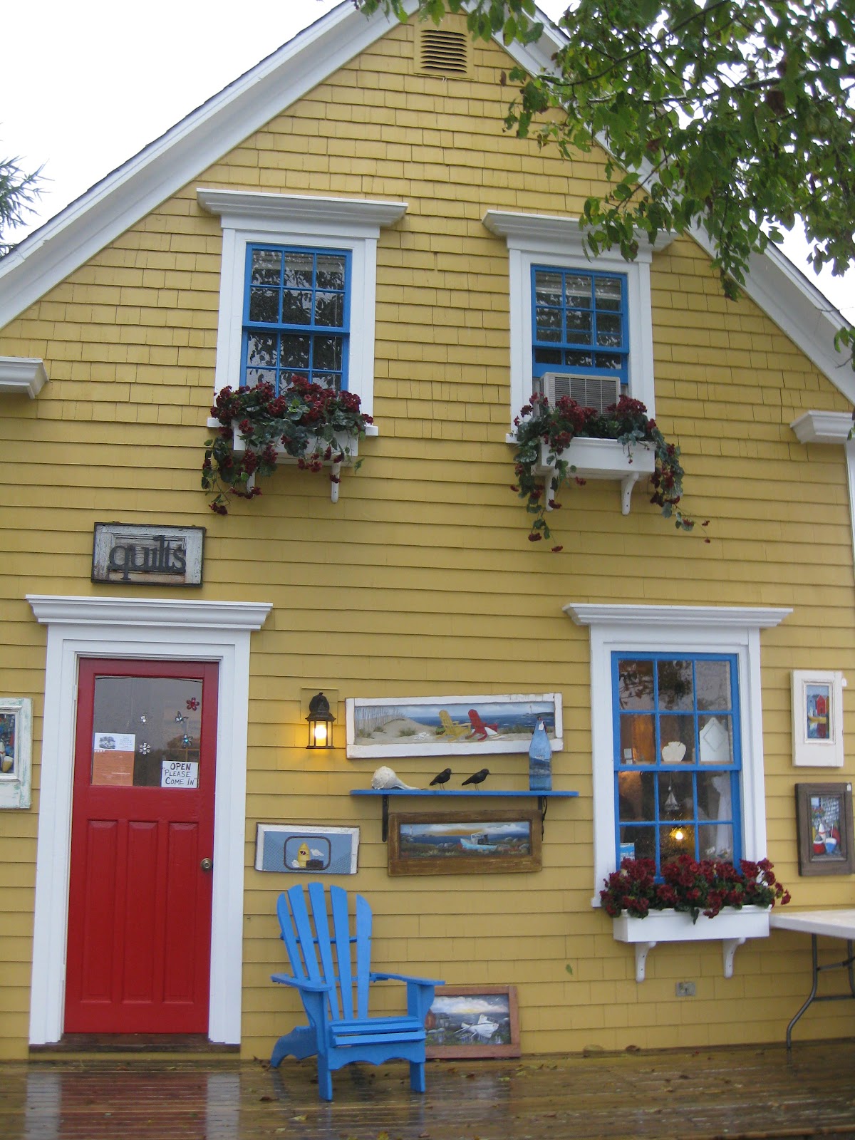 Mahone Bay Scarecrow Festival