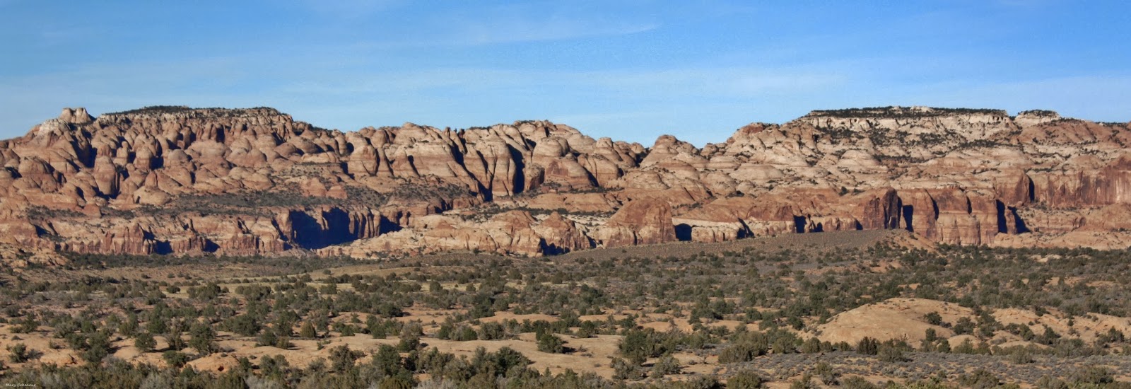 The Southwest Through Wide Brown Eyes: The Lone Rock Road Behind the ...