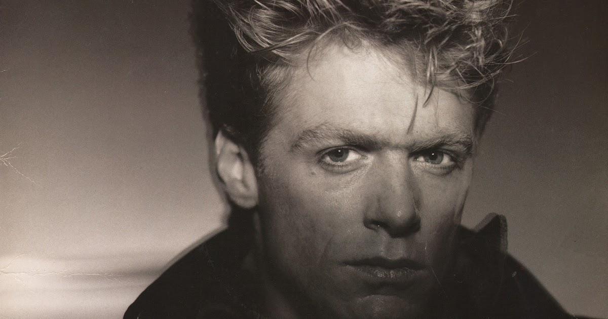 Bryan adams cloud. Брайан адамс. bryan adams 1991. bryan adams 1984. bryan adams reckless 1984.