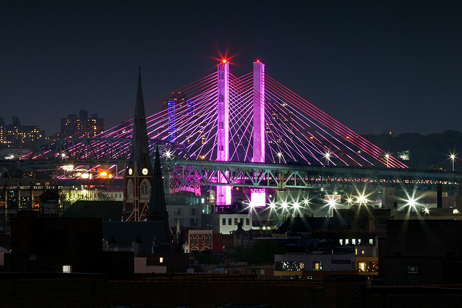 James and Karla Murray Photography The new Kosciuszko Bridge LED light