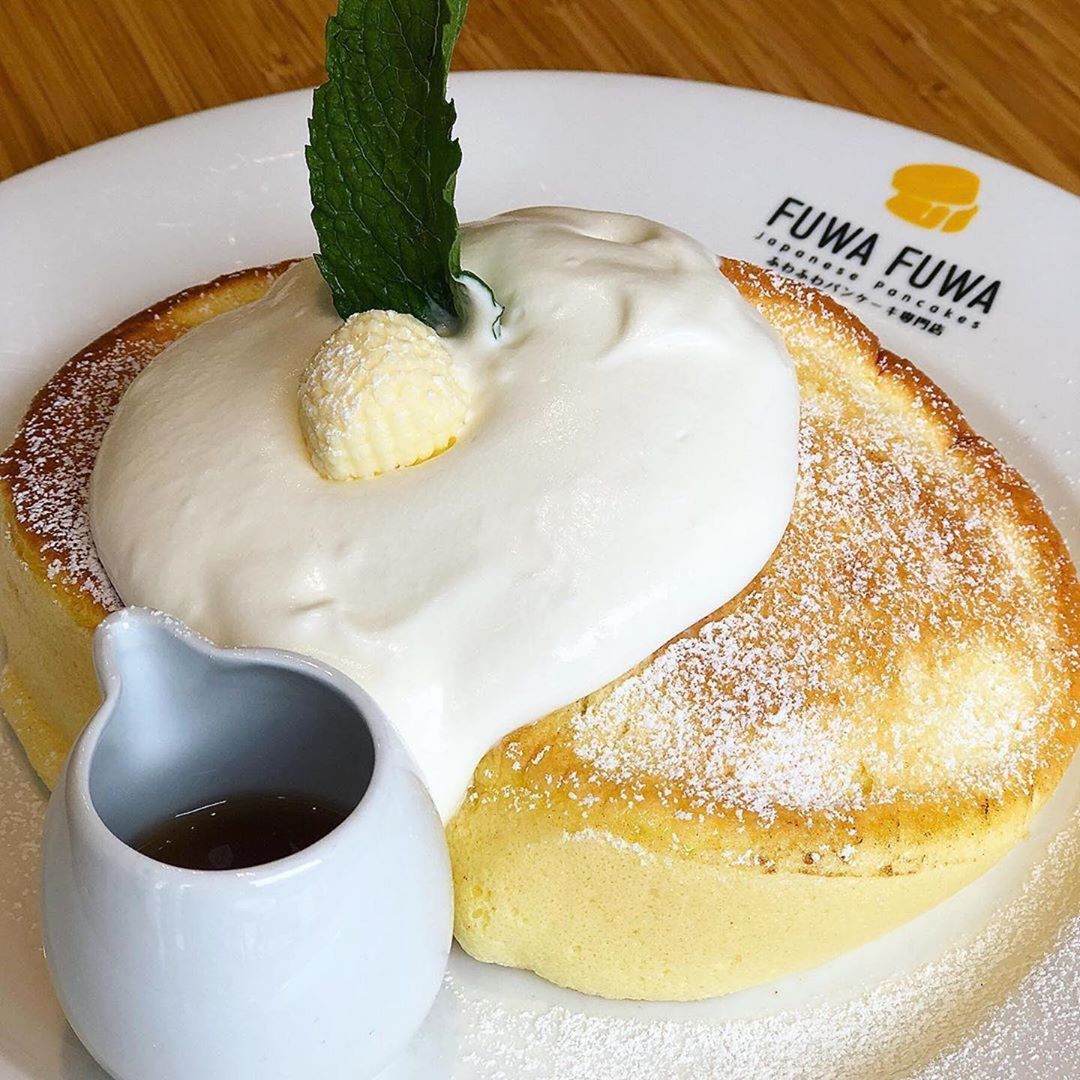 What are the top 5 places for Japanese Pancakes in Toronto?