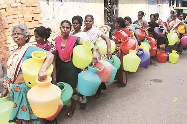 Chennai water crisis deepens: 100 hostels shut, IT firms scale back operations,News, Water, Drinking Water, Hotel, Train, Trending, Chennai