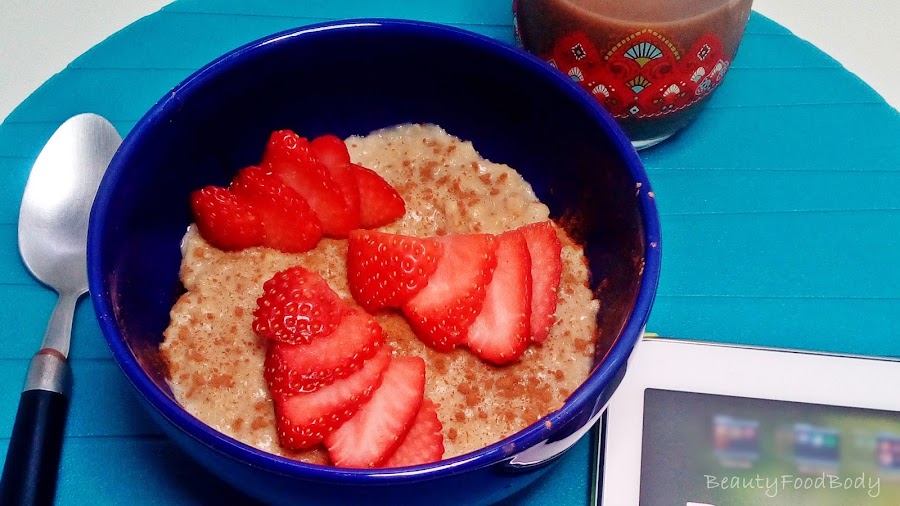 receta light fit sana porridge gachas avena y fruta desayuno