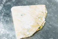 Triangular Methi paratha dough