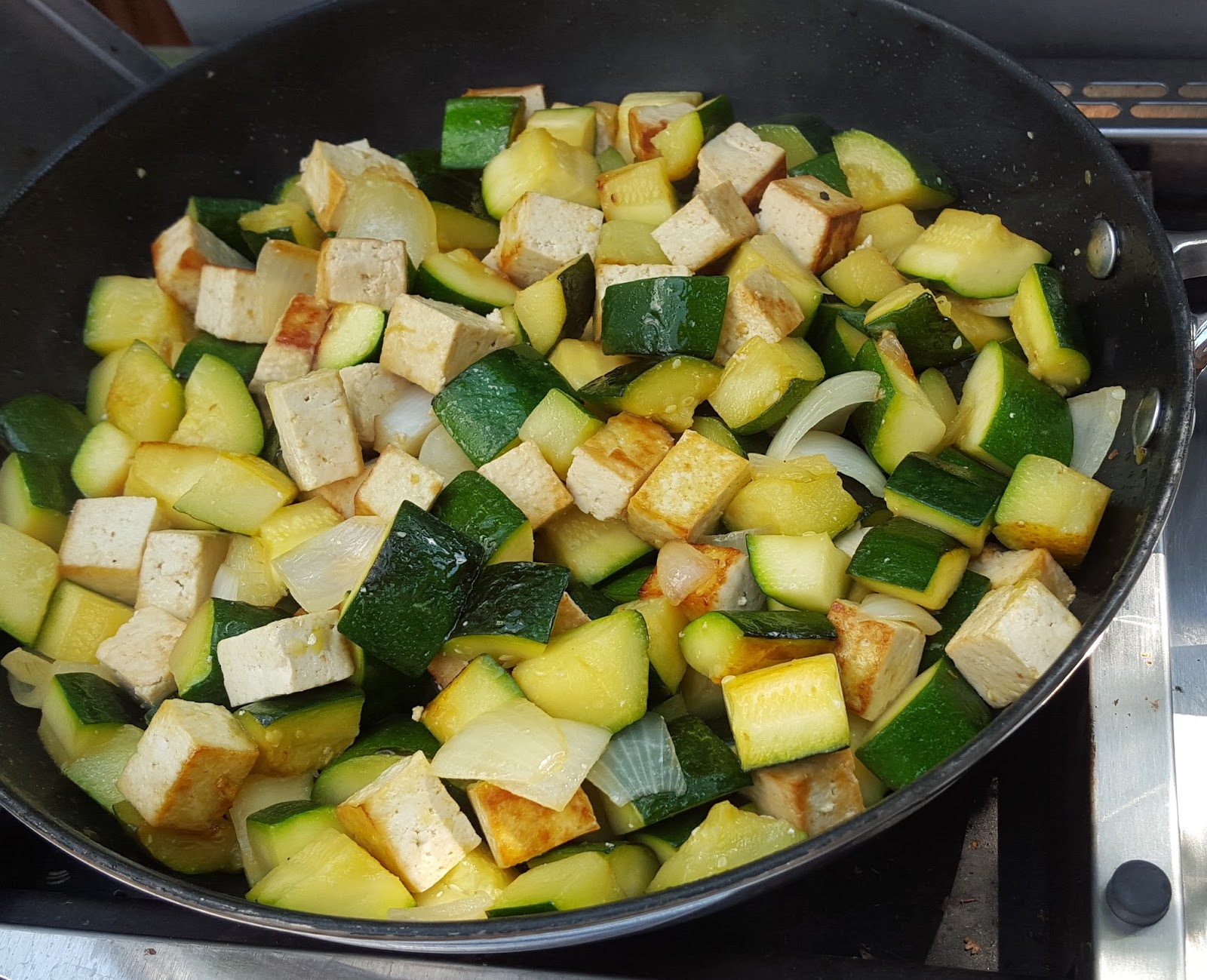 Mike's Meals Zucchini Tofu Stirfry