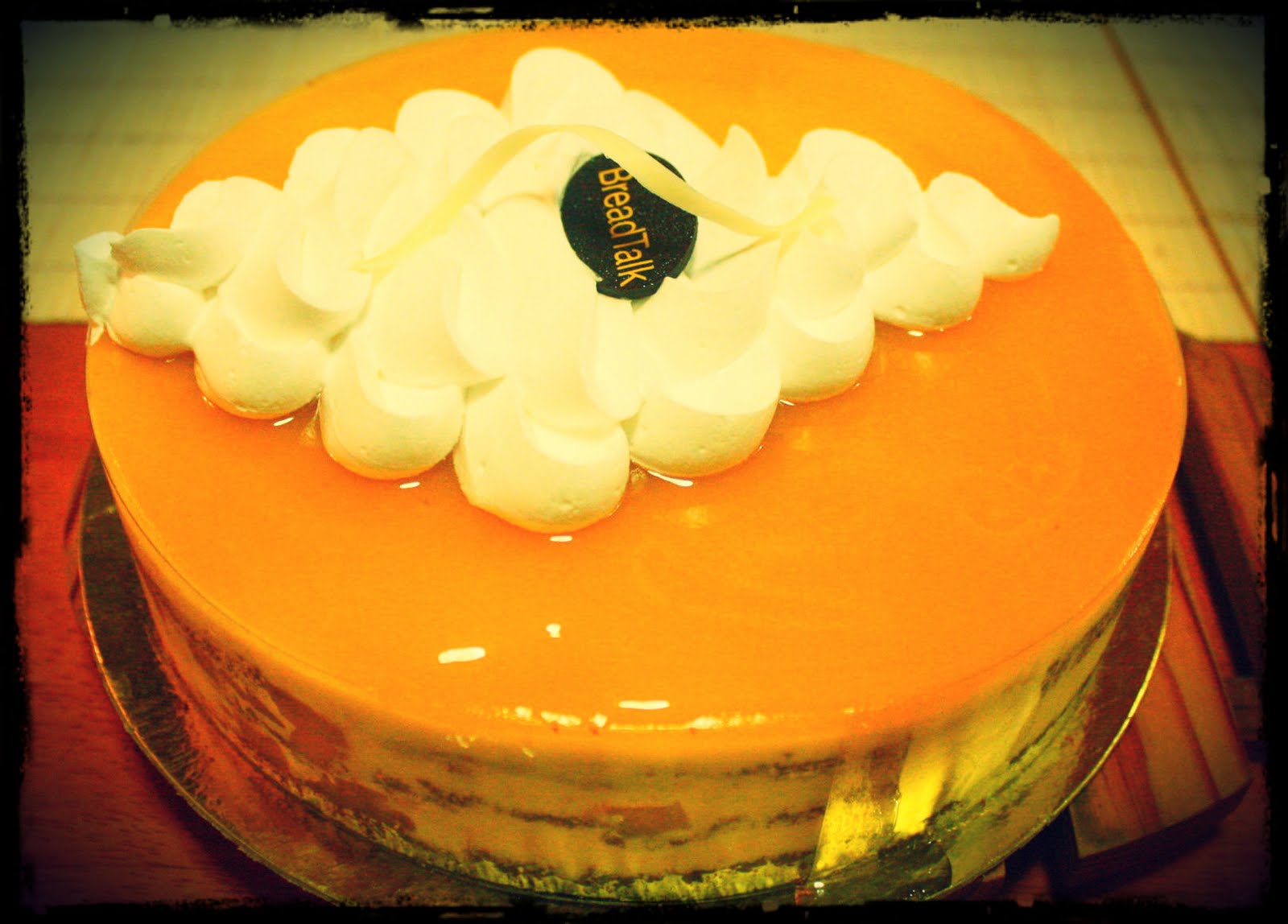 Camille Balayan Mango Cake at Breadtalk
