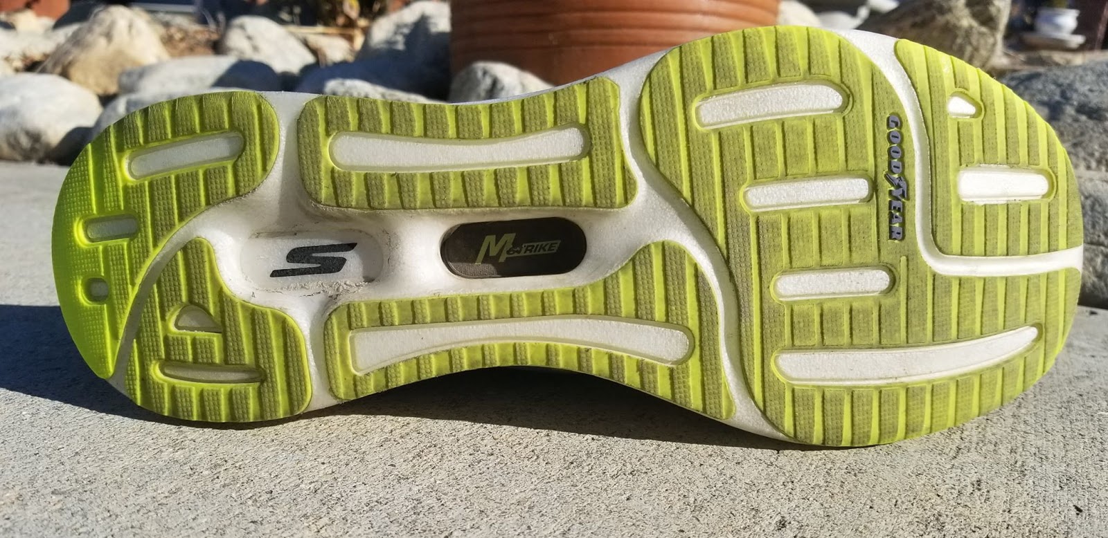 Skechers GOmeb Speed 6 HYPER Multiple Tester Review - DOCTORS OF RUNNING