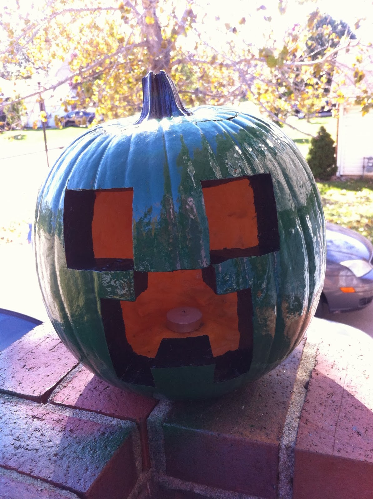 Cassie's Creative Crafts: Minecraft Creeper Pumpkin Tutorial