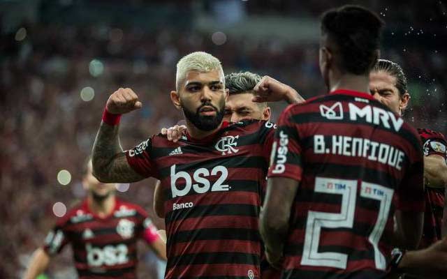 Flamengo faz 5 a 0, atropela o Grêmio e vai à final da Libertadores