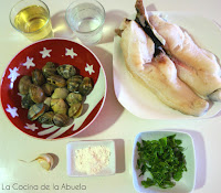 Merluza salsa verde almejas receta presentacion plato