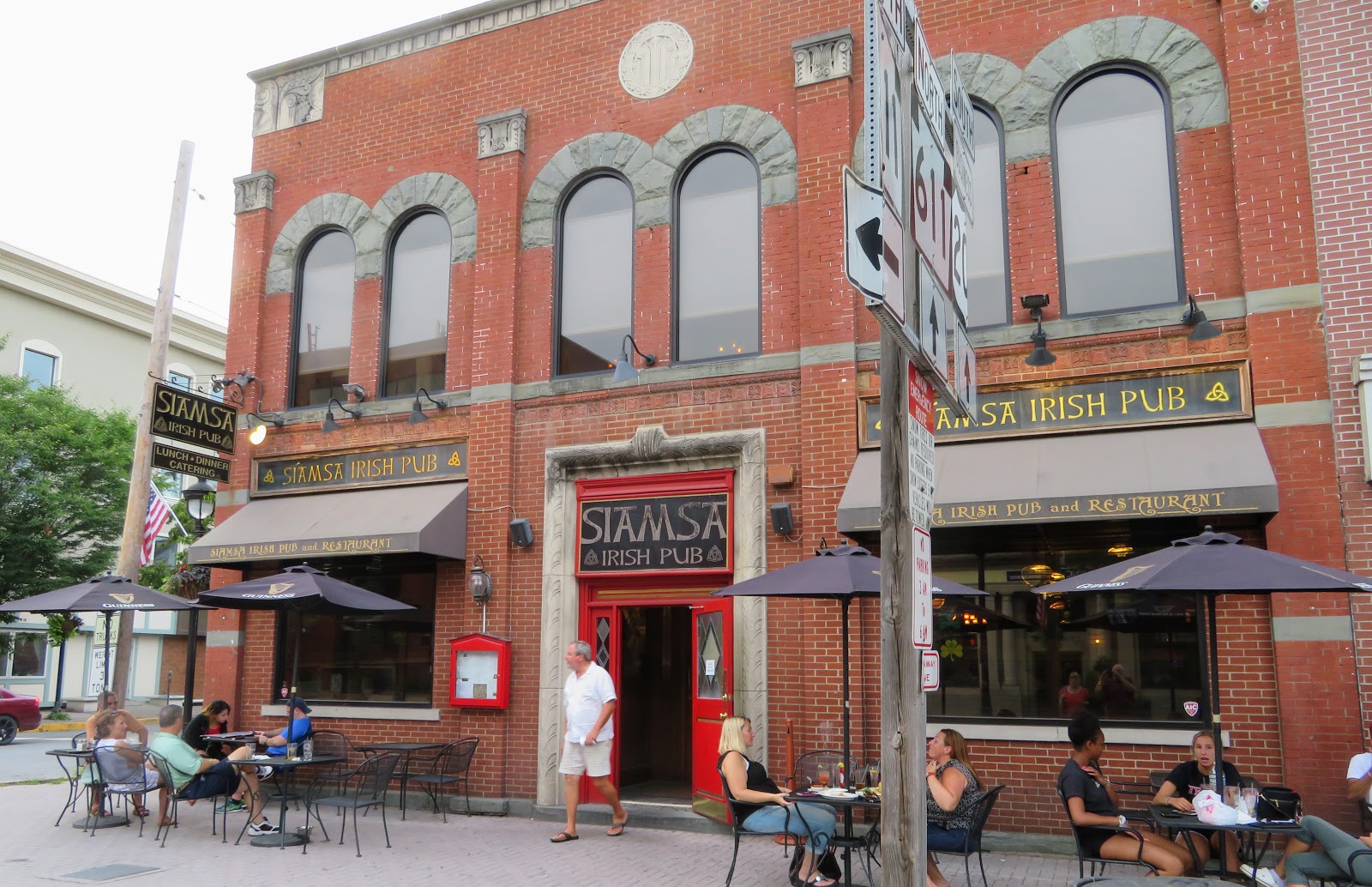 Big Daddy Dave Dinner in an Irish Pub Stroudsburg Pennsylvania