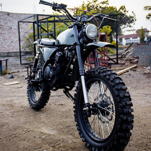 Gambar Motor Moge & Jadul Di Modifikasi Terbaru Dan Hasilnya Keren Gambar Motor Moge & Jadul Di Modifikasi Terbaru Dan Hasilnya Keren